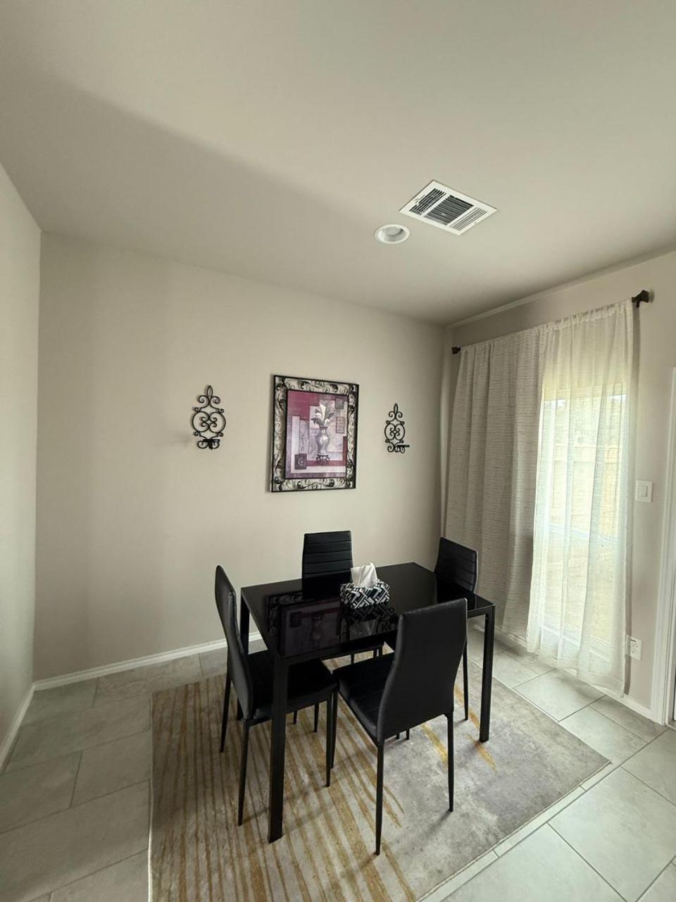 Gorgeous, Brand New 3 Bedrooms Home- Built 2024, Near Seaworld & Lackland Afb San Antonio Exterior foto